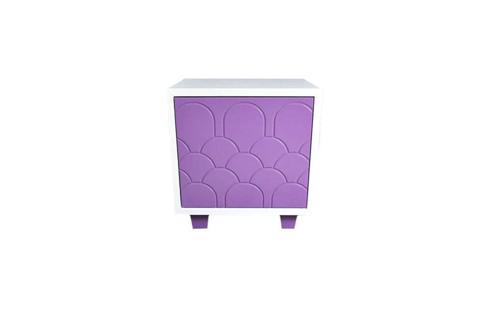 Noptieră din Stejar Masiv și MDF Vopsit – Design Modern și Calitate Premium