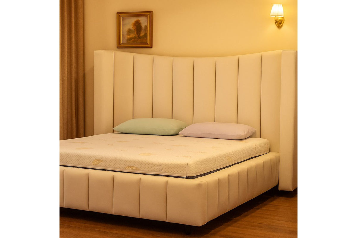 Pat Tapițat AGORA – Design Spectaculos cu Aripi