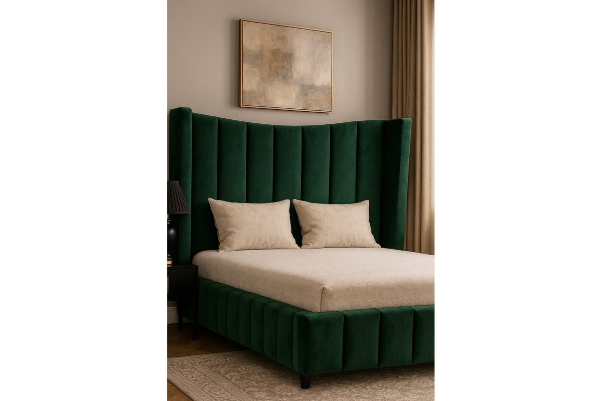 Pat Tapițat AGORA – Design Spectaculos cu Aripi