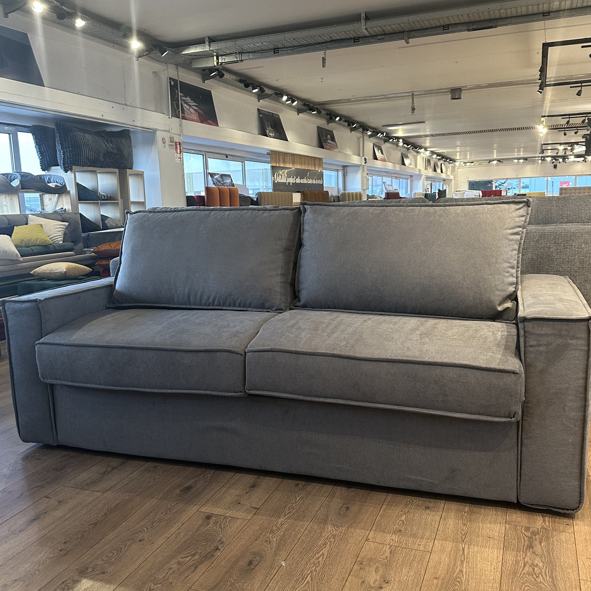 Canapea extensibilă TERTZA C3, cu saltea 140x190x20 cm