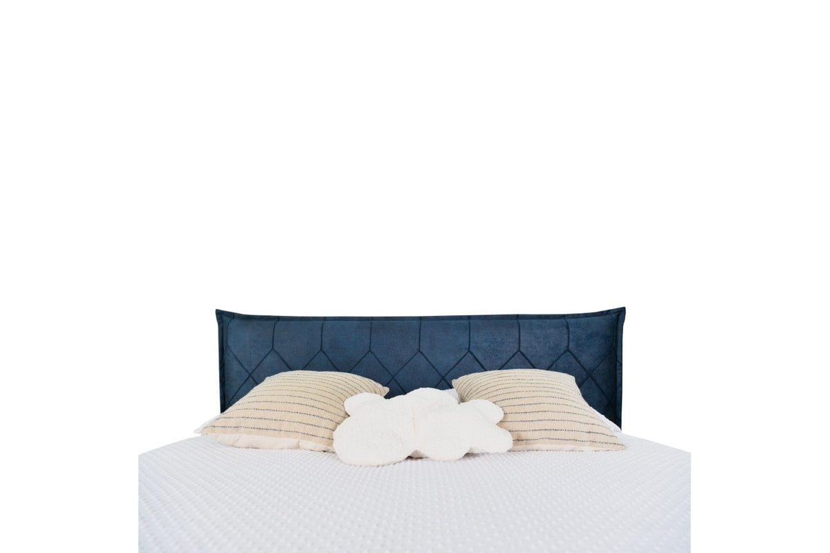 Pat Tapitat PARIS – Design Arhitectural Modern